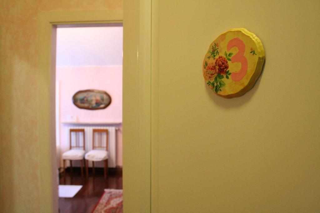 Corte Posta B&B - Parcheggio E Bagno In Camera Мантова Стая снимка