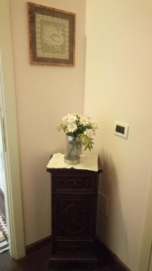 Corte Posta B&B - Parcheggio E Bagno In Camera Мантова Екстериор снимка
